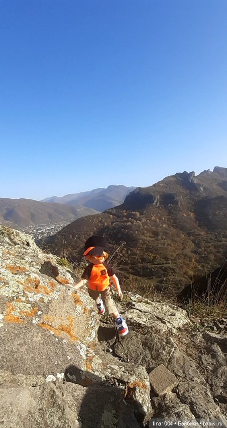 Осенние прогулки - дорога к храму 2ч