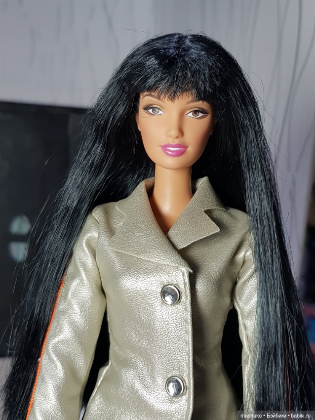 Костюмы из Китая — Куклы Barbie (Барби): Looks (фото 9)