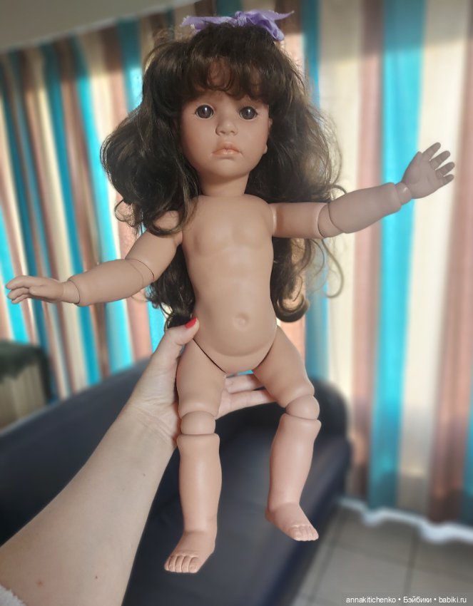 "Старая кукла с чердака" оказалась шарнирной красоткой из биггидур от WPM