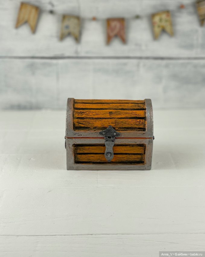 Яркий мини сундучок — Наши хобби и творчество: вышивка