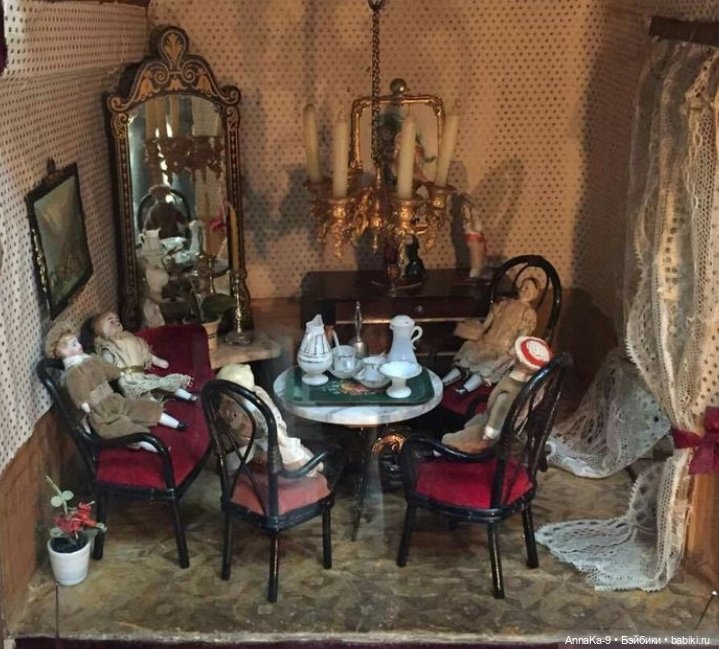 Антикварные люстры для кукольных интерьеров