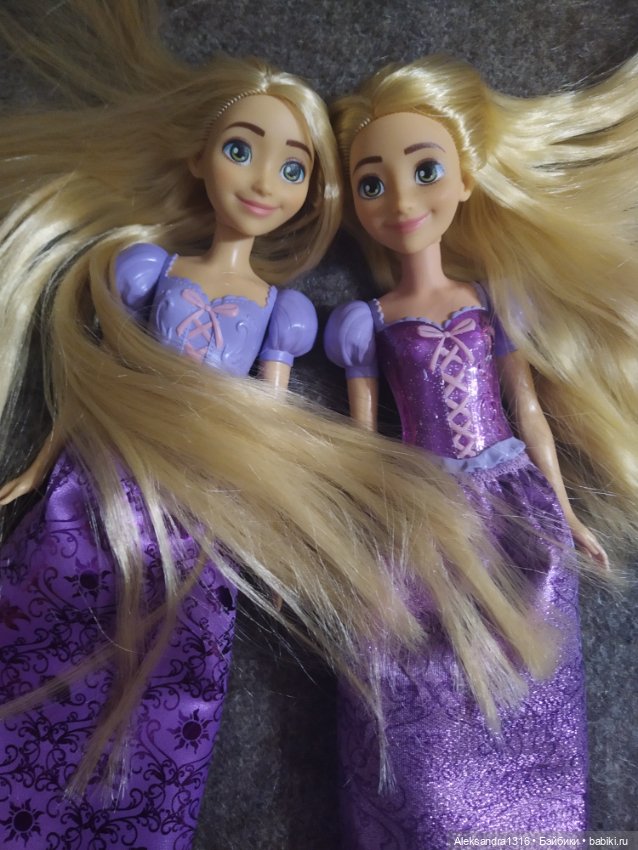 Близняшки похожи и разные