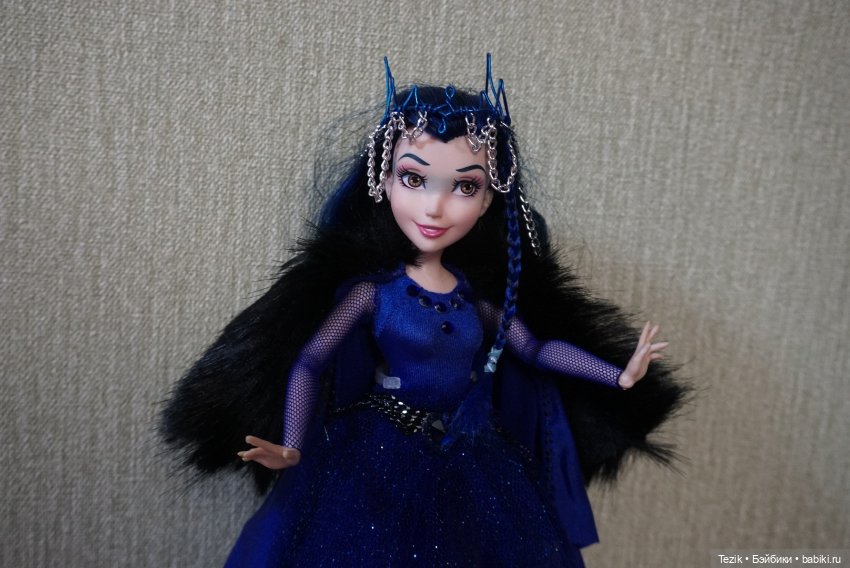 Фрюгс в синем платье — Куклы Disney Animators и Принцессы Диснея: Disney Store (фото 2)