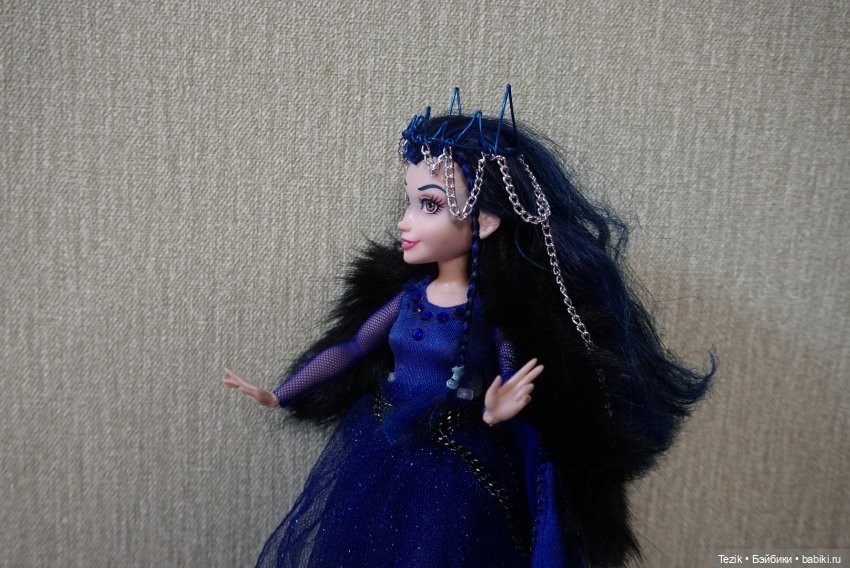 Фрюгс в синем платье — Куклы Disney Animators и Принцессы Диснея: Disney Store (фото 3)