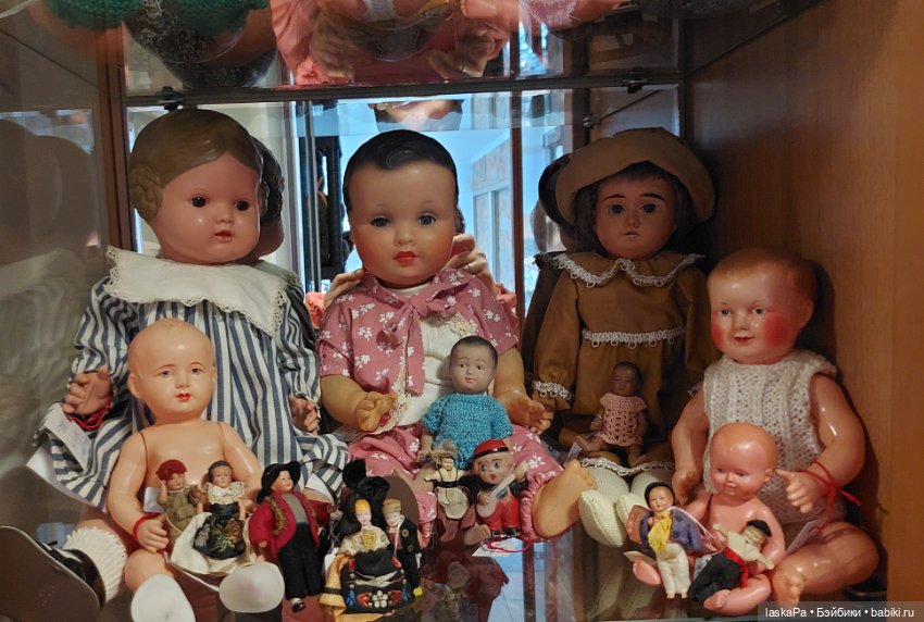 Магазин старинных игрушек в Москве