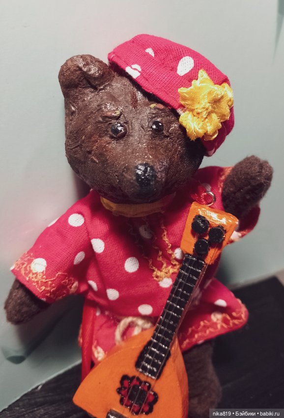 Потап и Лукерья — Авторские игрушки из разных материалов: синельная проволока (фото 5)