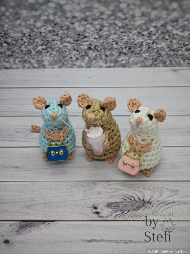 Покажу модниц — Вязаные игрушки и амигуруми: крючком