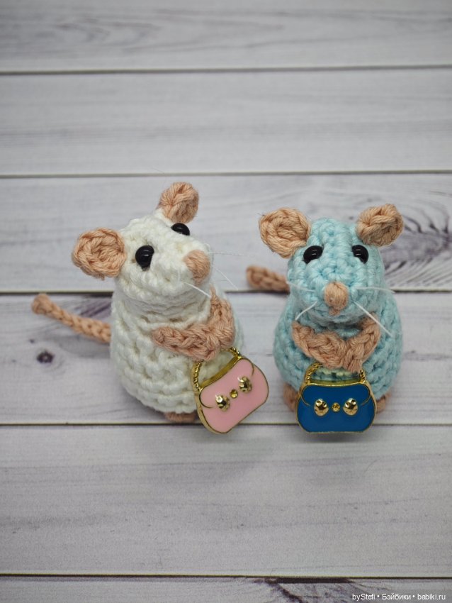 Покажу модниц — Вязаные игрушки и амигуруми: крючком
