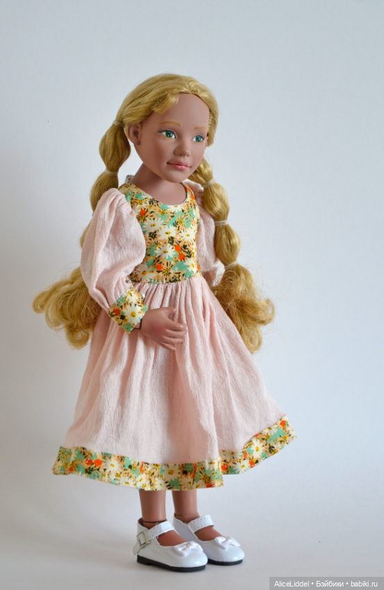 Платьица и не только — Одежда и обувь для кукол своими руками: фото (фото 4)