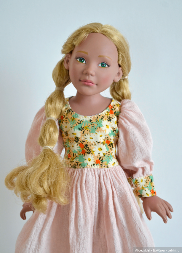 Платьица и не только — Одежда и обувь для кукол своими руками: фото (фото 2)