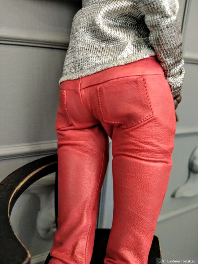 Красное, белое и черное на Spirit Imprint