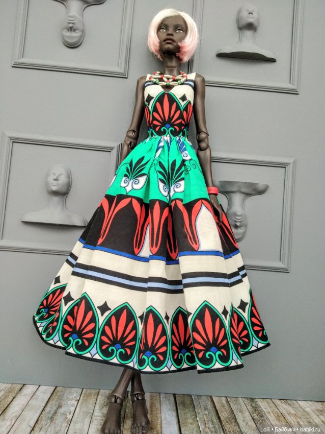 Красное, белое и черное на Spirit Imprint