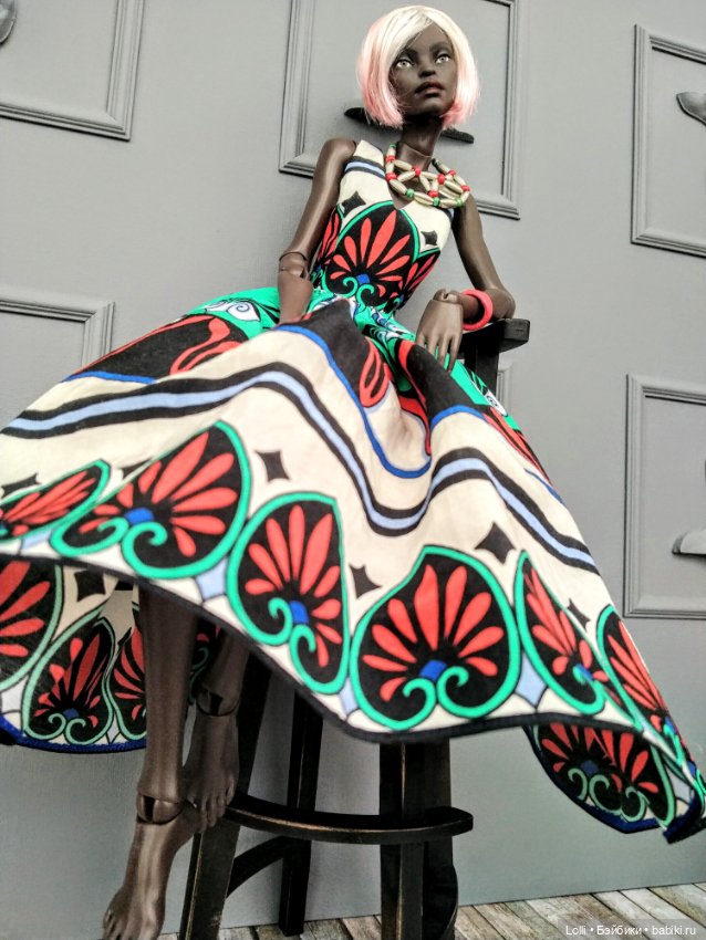 Красное, белое и черное на Spirit Imprint