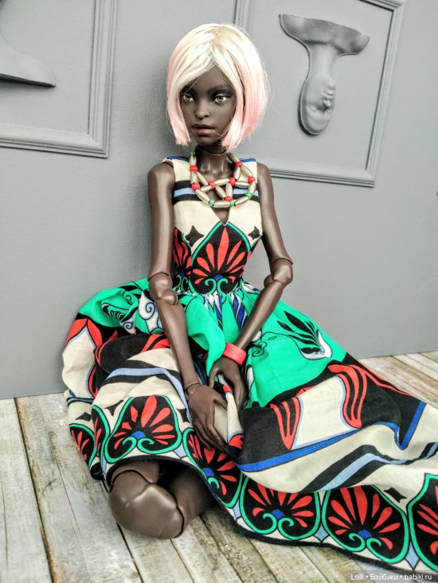 Красное, белое и черное на Spirit Imprint