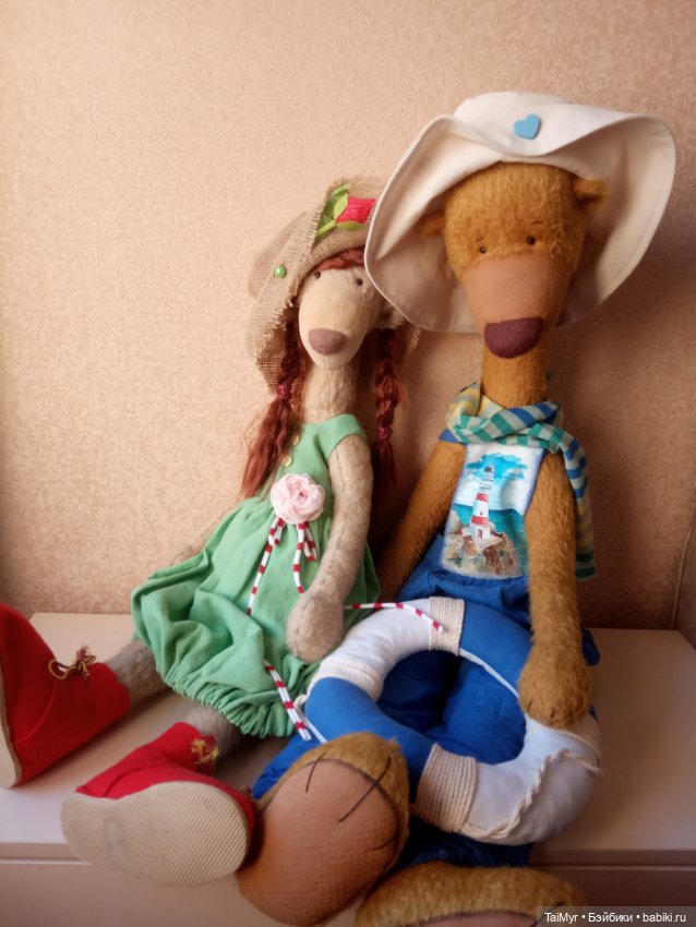 Наряды от мастерской " Безумный шляпник"