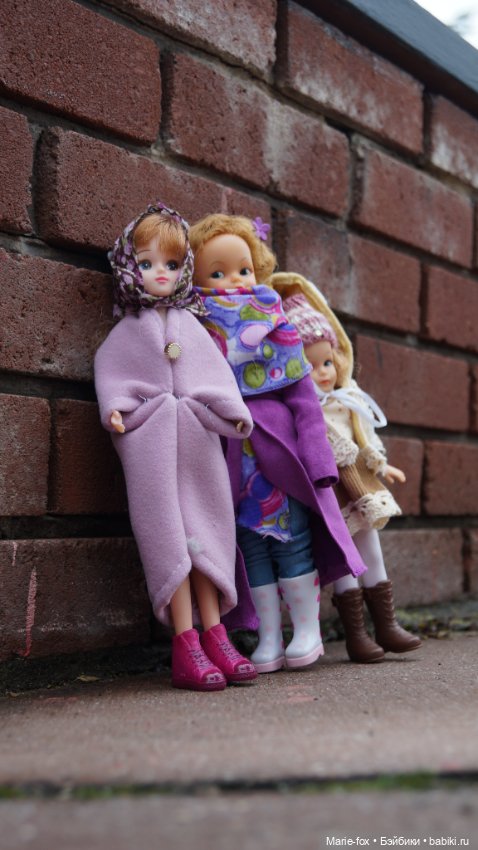 Любимые девчонки на прогулке