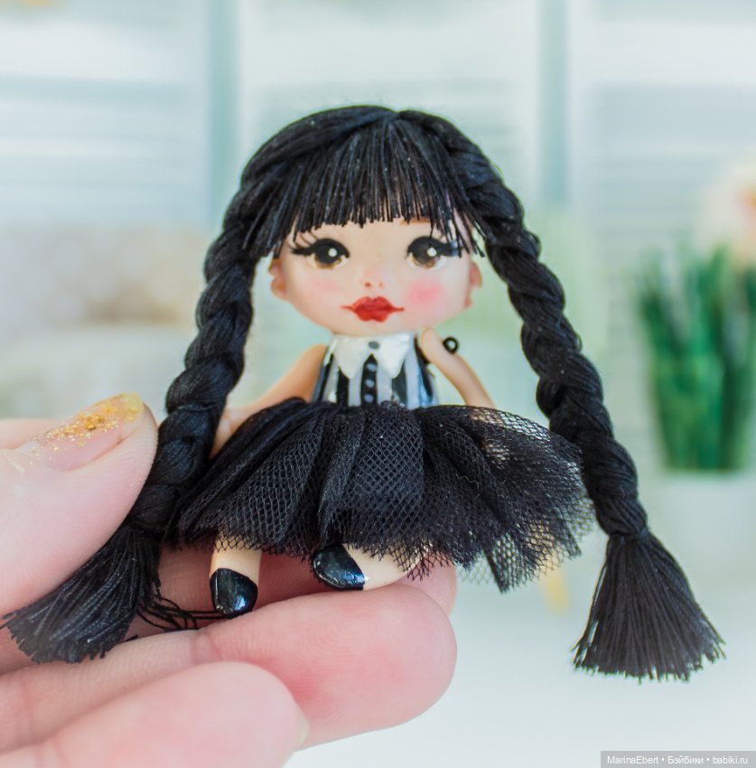💛 Маленькая Wednesday💛 — Авторские портретные куклы по фото: галерея работ (фото 6)
