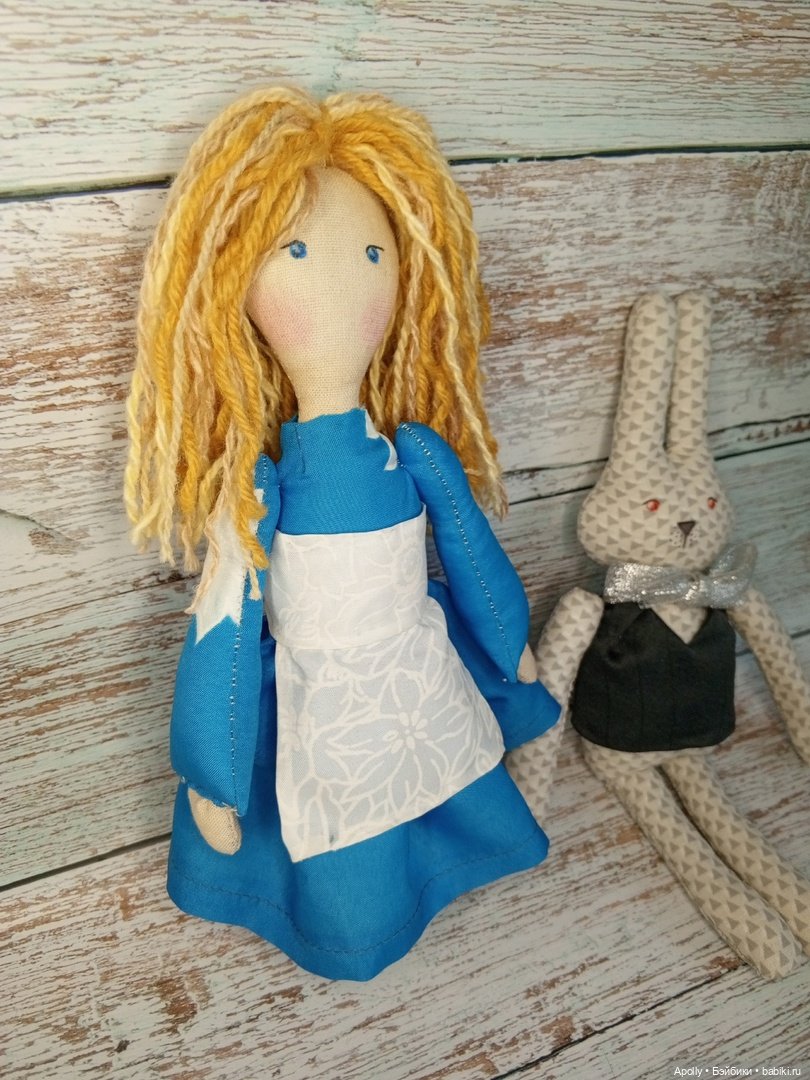 Алиса в стране чудес — Авторские текстильные куклы: Вальдорфские