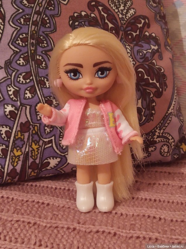 Мини куклы и Деми Стар - то есть Анечка (фото 5)
