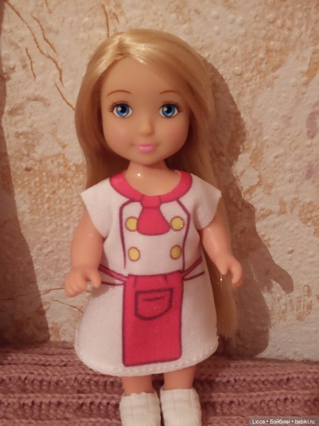 Мини куклы и Деми Стар - то есть Анечка