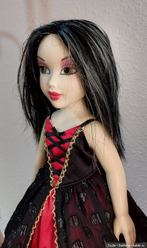 Мистический образ испанской куклы (фото 5)