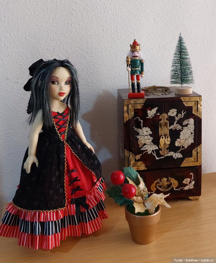 Мистический образ испанской куклы (фото 8)