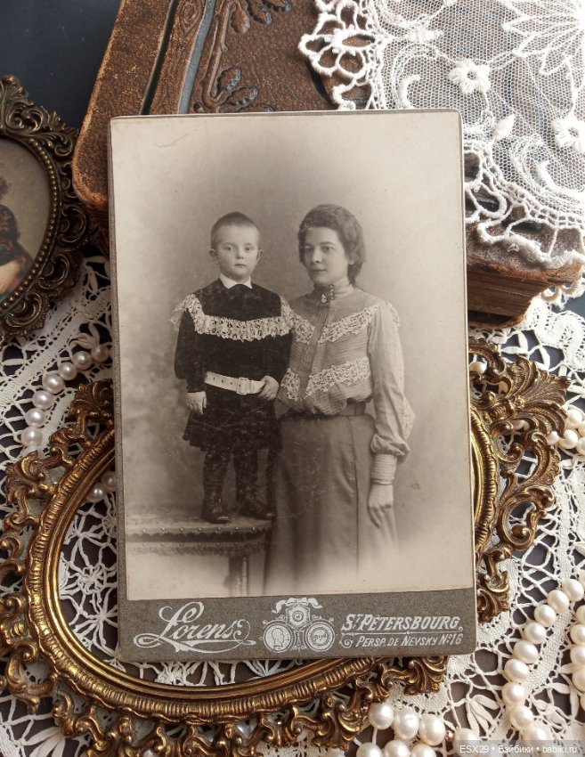 Старинные фотографии мамочек с детками (фото 4)