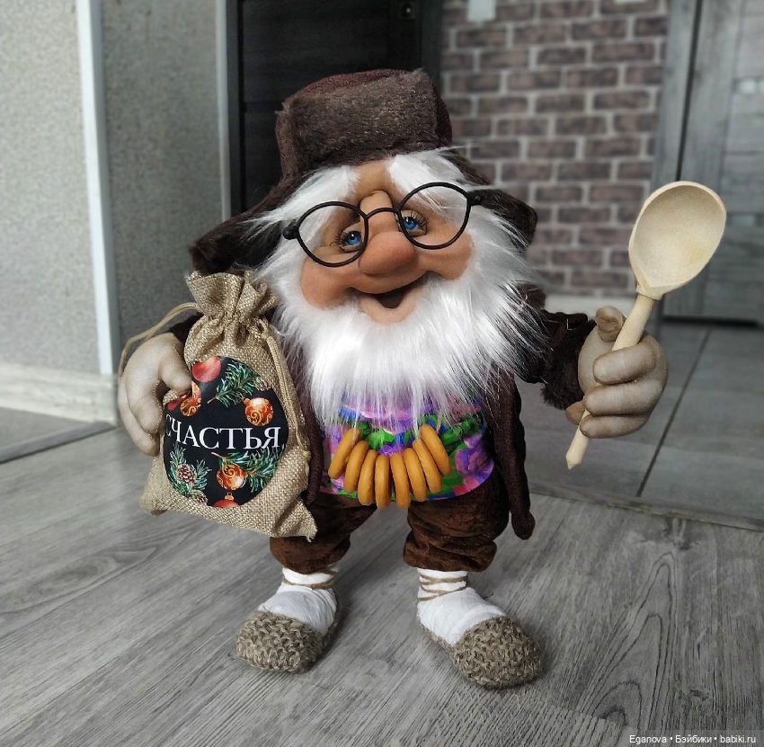 Разношерстные, весёлые, забавные бородатые старички 🥰😍😘😁