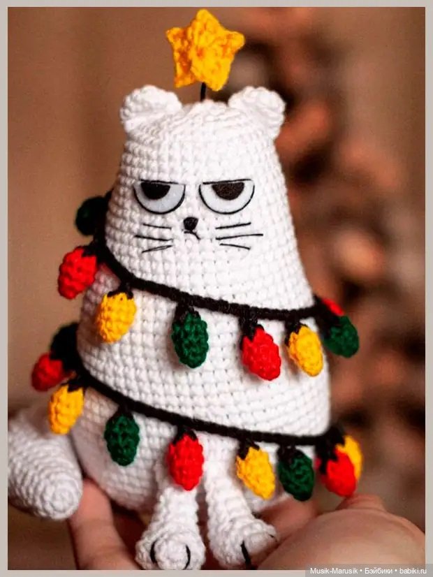 Красивые вязаные украшения для Нового года - идеи и вдохновение, схемы
