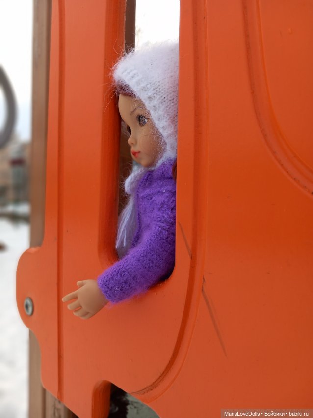Выход из зоны комфорта или съёмки куклы на улице