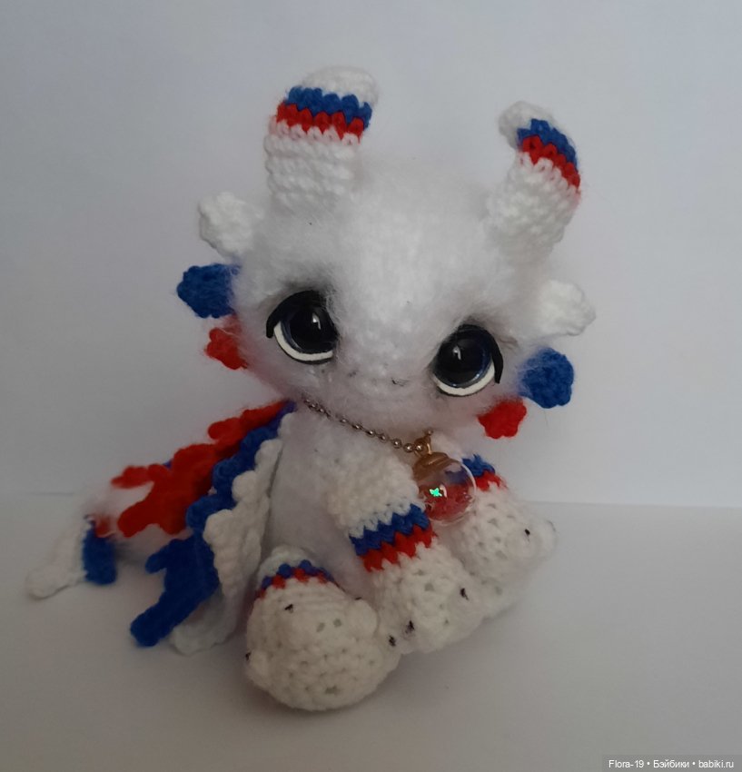 Дракончик Патриот — Вязаные игрушки и амигуруми: крючком (фото 2)