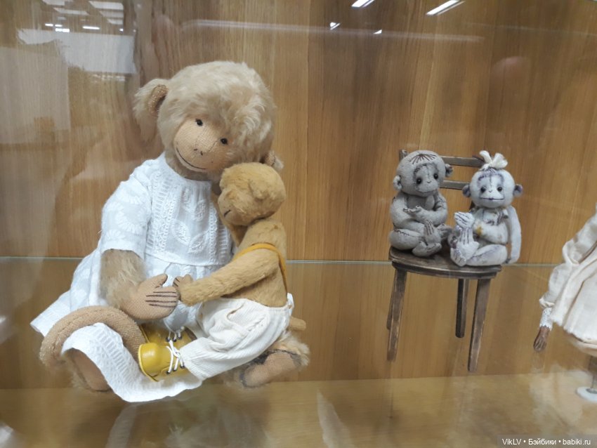 Фаня на выставке "Кукла Дона"