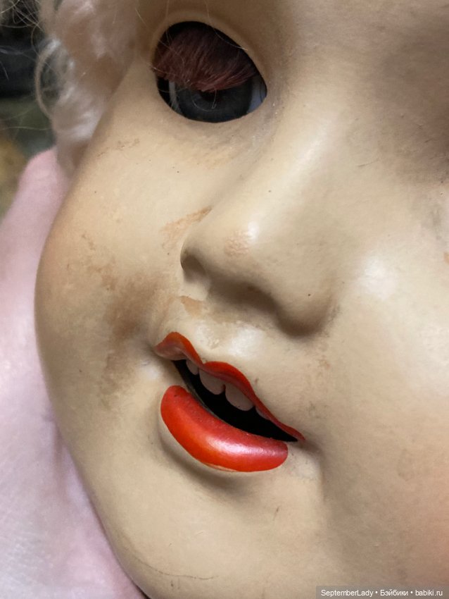 Пятна на личике и руках большой Sonneberg