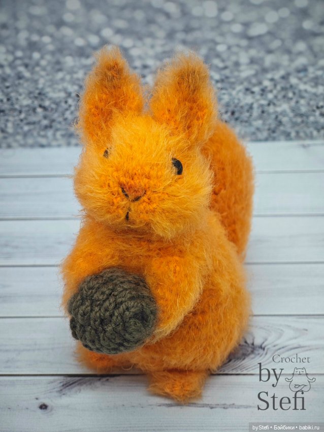 Белочки — Вязаные игрушки и амигуруми: крючком