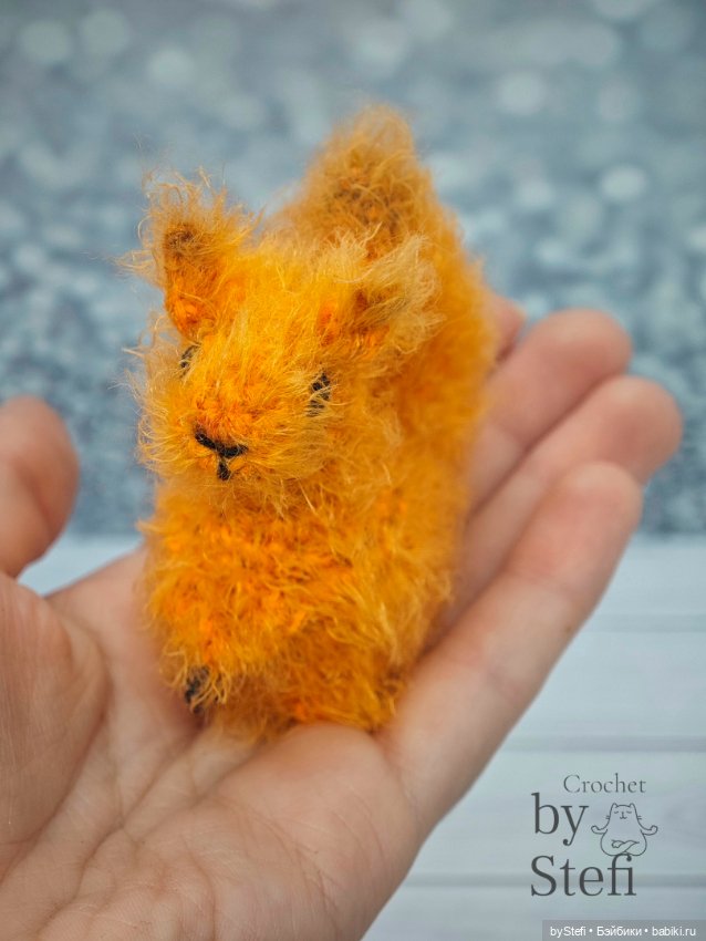 Белочки — Вязаные игрушки и амигуруми: крючком