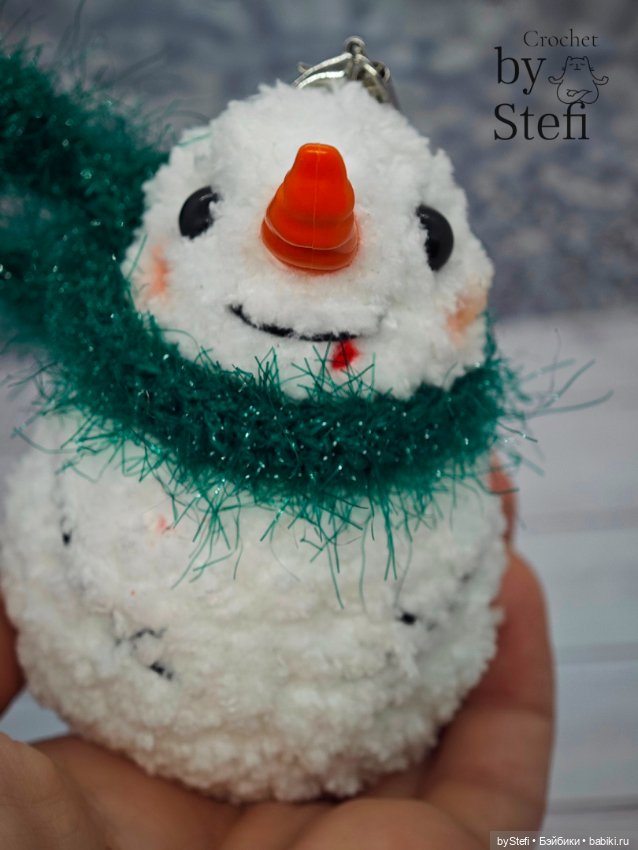 Плюшевый озорной снеговичок (фото 7)