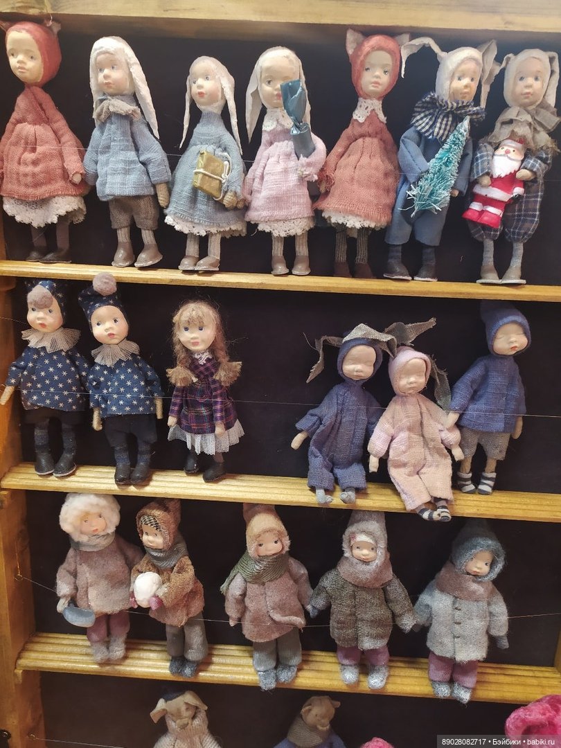 Выставка "Мишка с куклой"