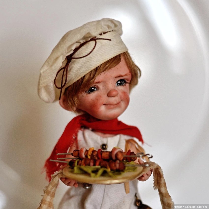 Кукла маленькая Повар с набором посудки K899-86