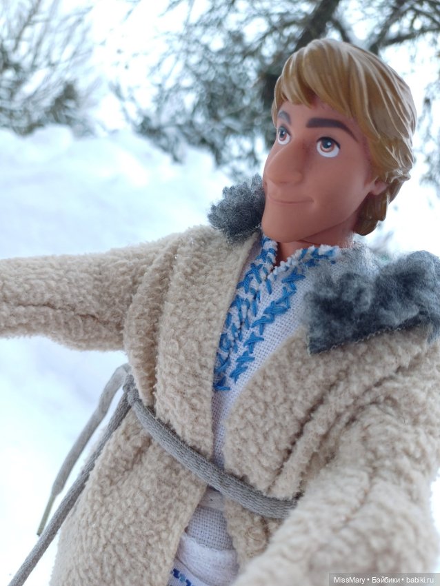 Как Ваня снег чистил — Куклы Disney Animators и Принцессы Диснея: Disney Store (фото 8)