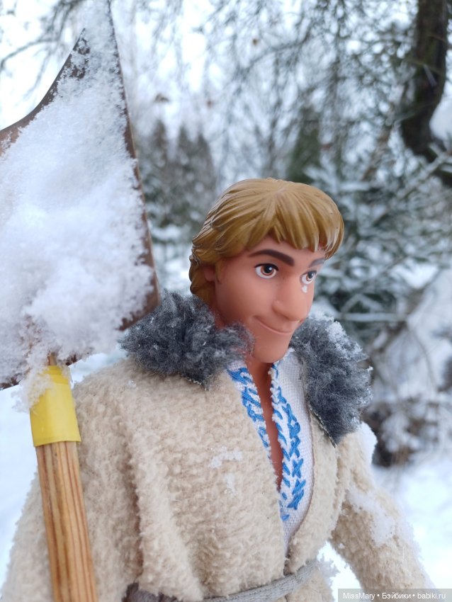 Как Ваня снег чистил — Куклы Disney Animators и Принцессы Диснея: Disney Store