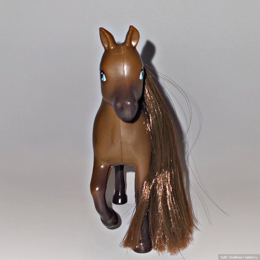 Еви и лошадки — Куклы Simba: Еви (Evi) и Штеффи (Steffi Love)