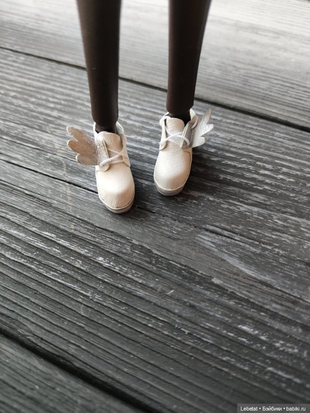 Микро обувь для Поппи Паркер и Барби с плоской стопой (фото 8)