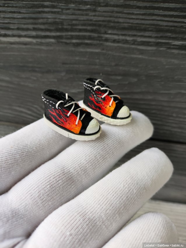 Микро обувь для Поппи Паркер и Барби с плоской стопой (фото 2)