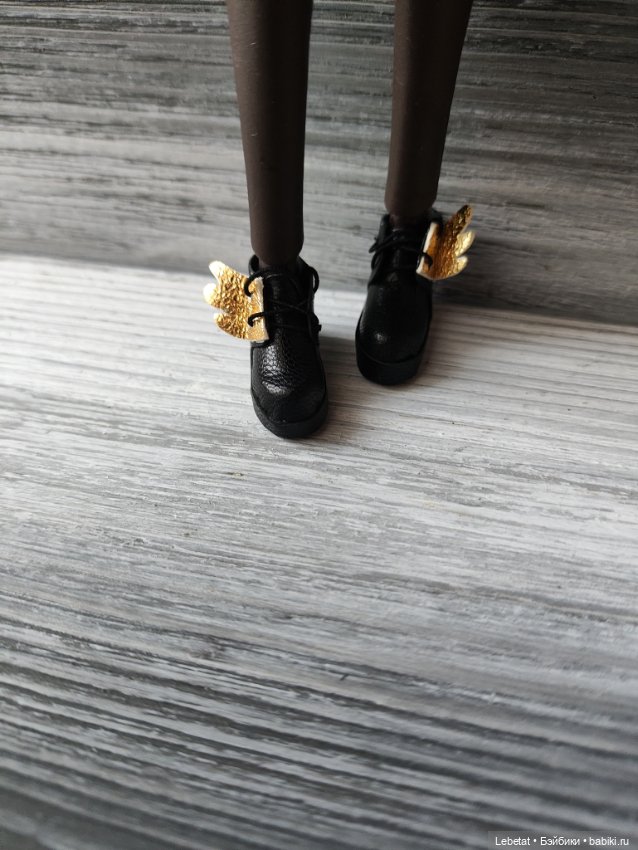 Микро обувь для Поппи Паркер и Барби с плоской стопой (фото 9)