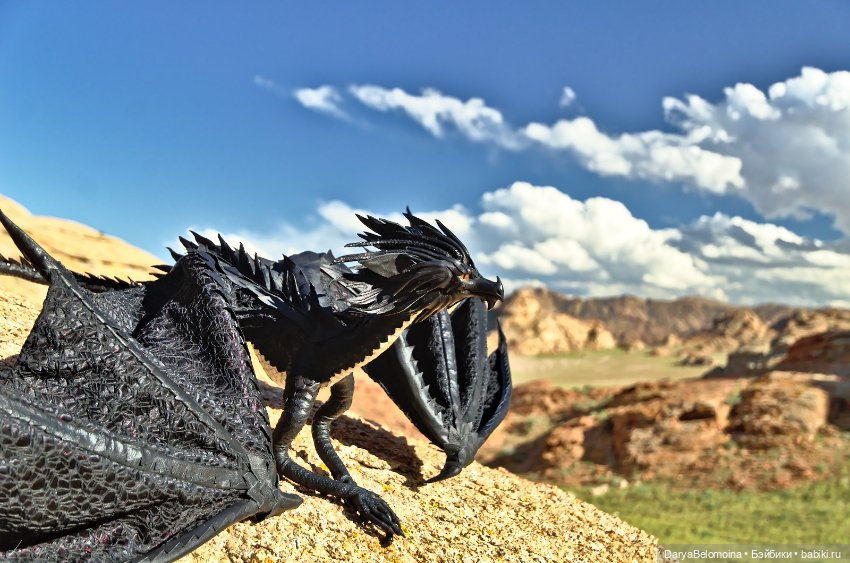 Черный дракон — Игрушки в смешанной технике (мех и глина): Арт