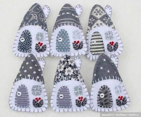 Чудесные домики на ёлку с выкройками и примерами из фетра (фото 7)