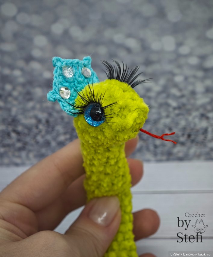 Новогодние змейки — Вязаные игрушки и амигуруми: крючком