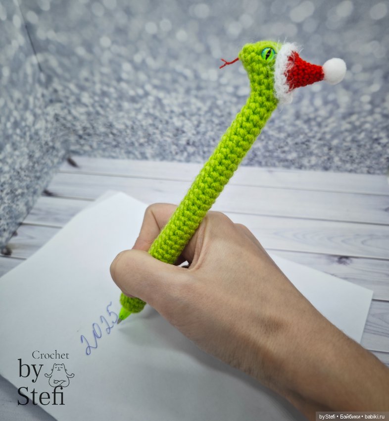 Новогодние змейки — Вязаные игрушки и амигуруми: крючком (фото 6)