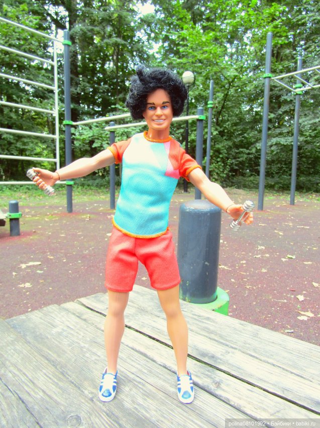 Демьян — Куклы Barbie (Барби): Looks (фото 5)