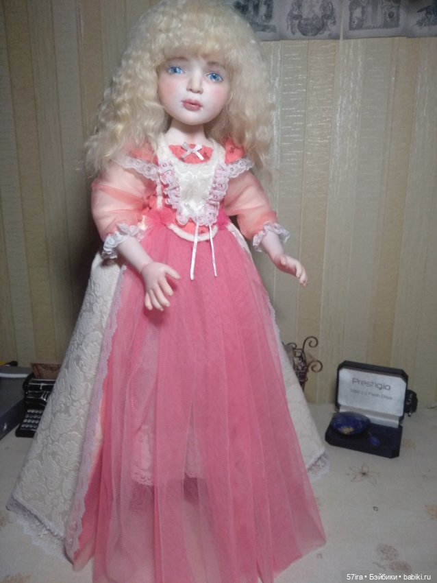 Наряд для барышни из фимо (фото 8)